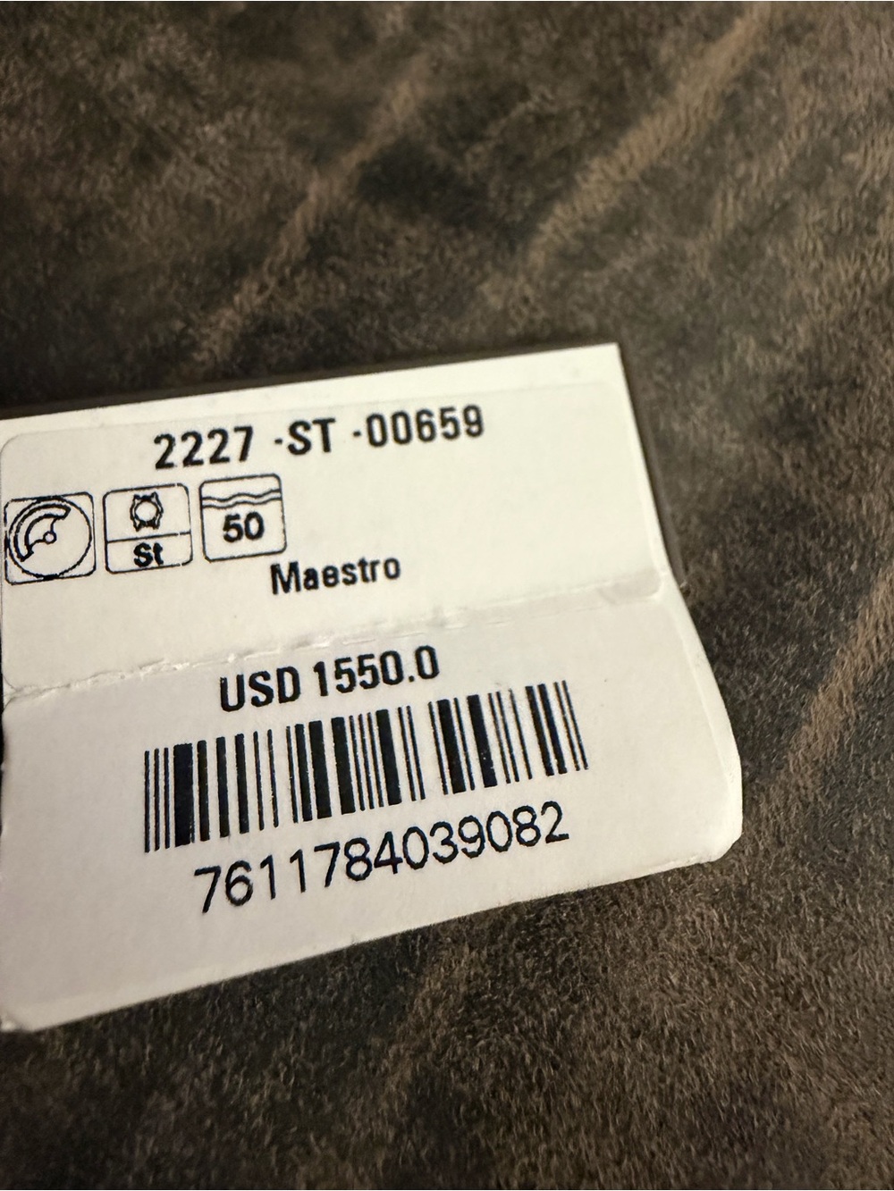 Men's Accessory Identification - Picture 8 of 9